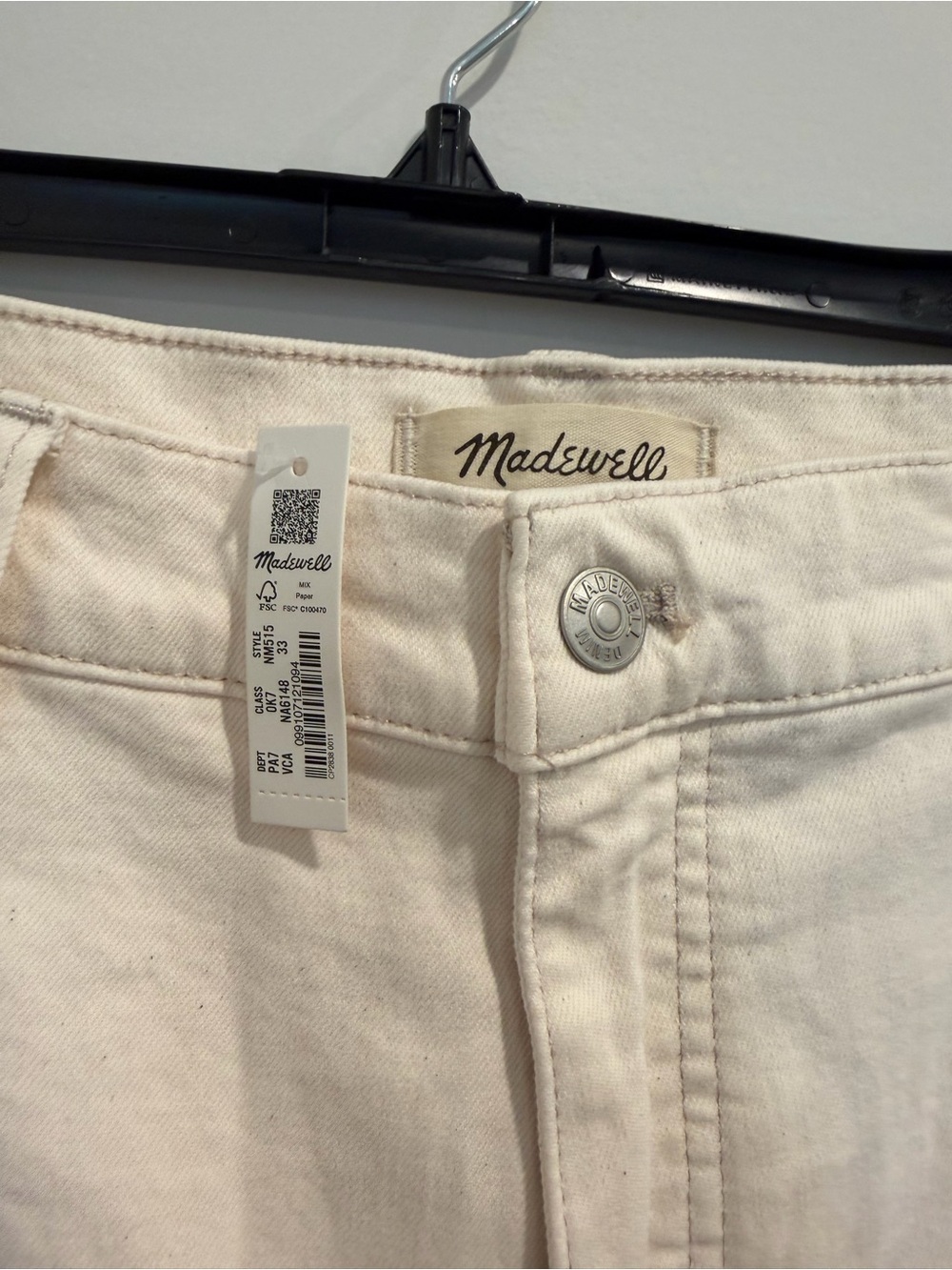 Madewell Straight Leg Jeans in Off-White/Cream